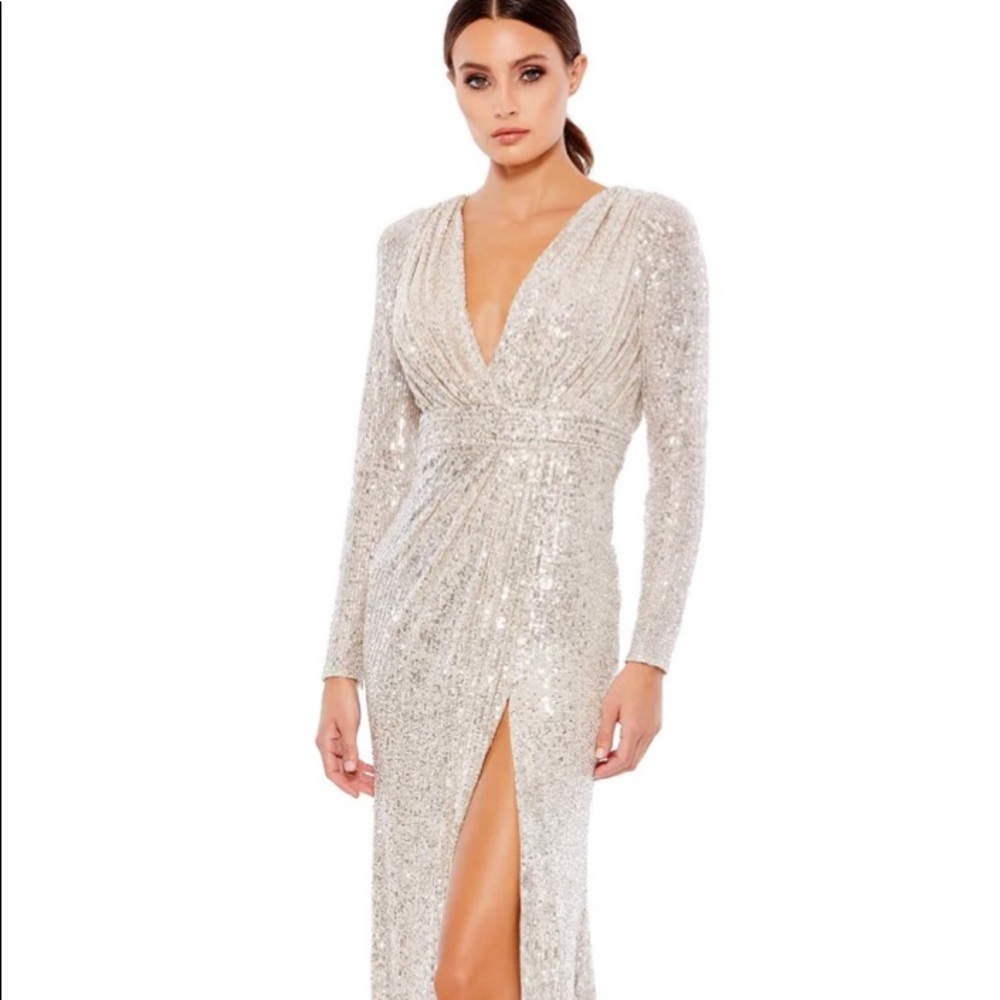 🍾Mac Duggal Elegant Sequin Surplice V-Neck Long Puff Sleeve Faux Wrap Gown